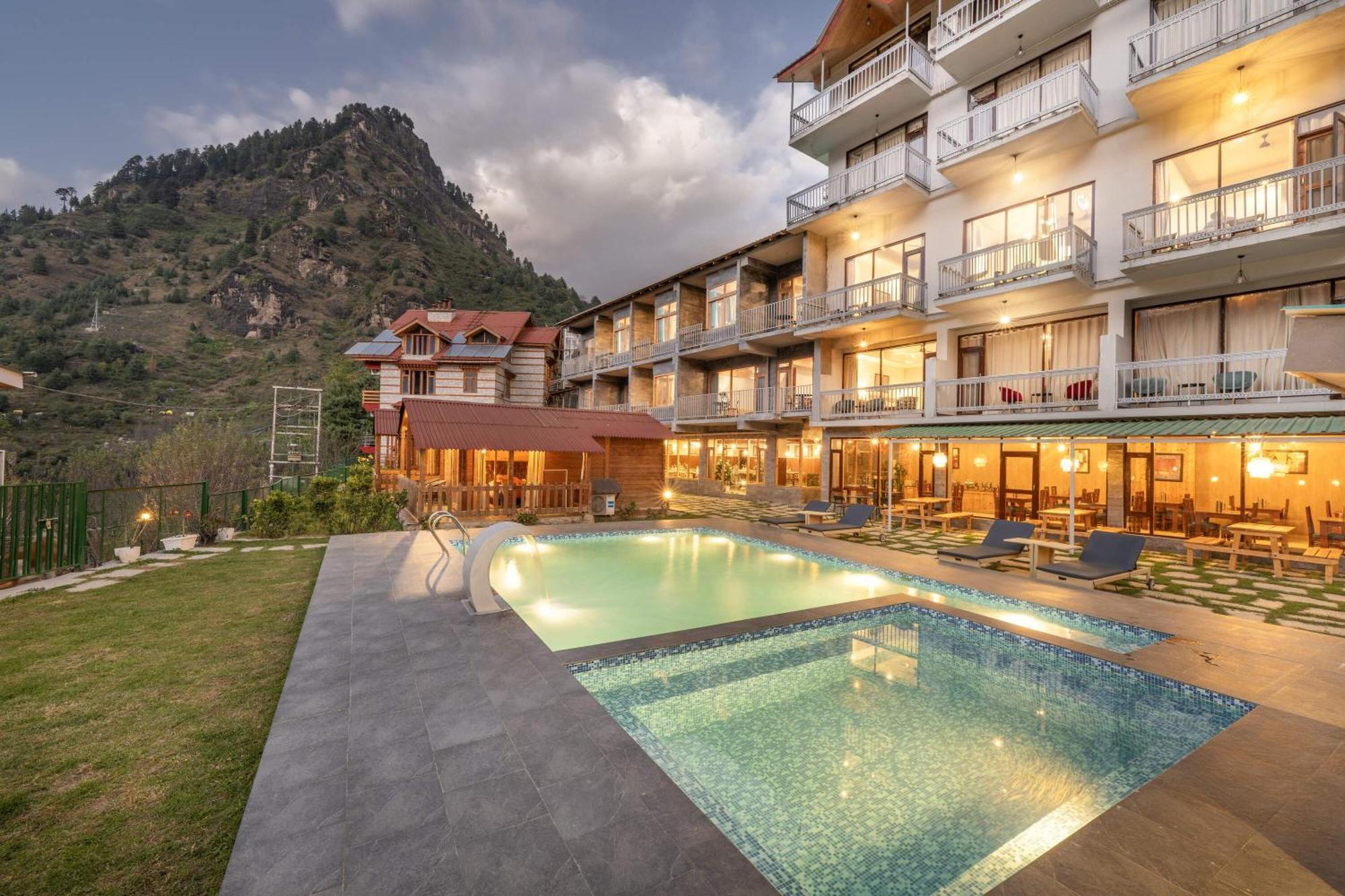 Echor Himalayan Heights Manali Hotel Exterior photo