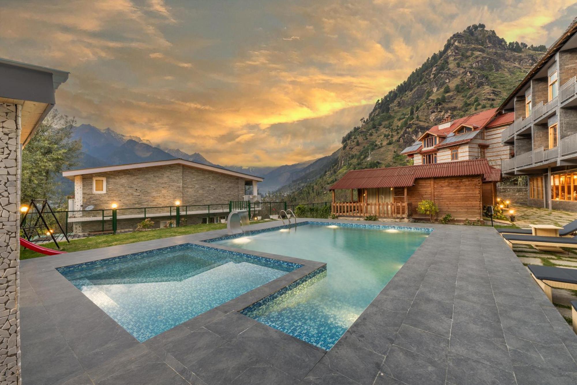 Echor Himalayan Heights Manali Hotel Exterior photo