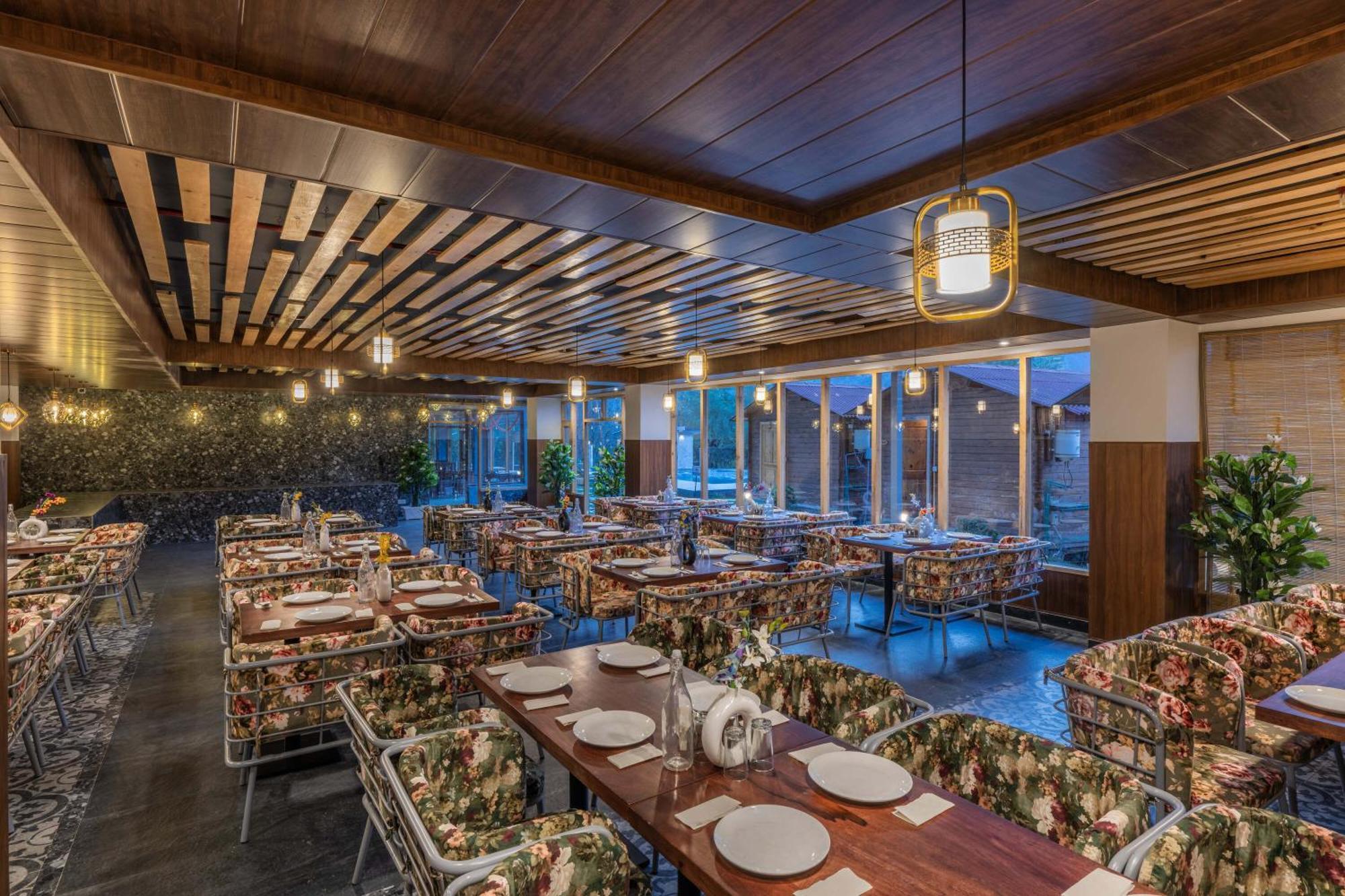 Echor Himalayan Heights Manali Hotel Exterior photo