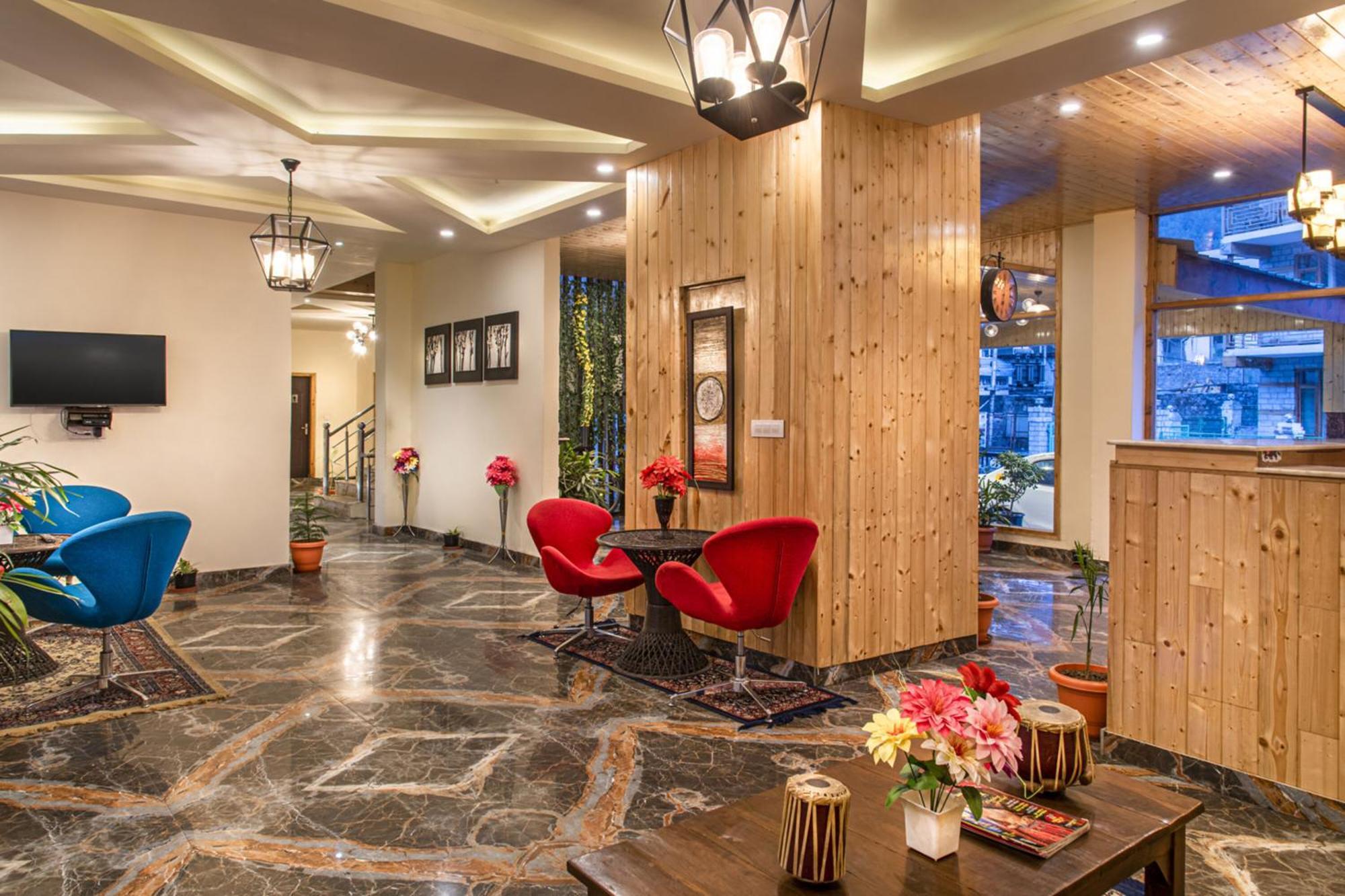 Echor Himalayan Heights Manali Hotel Exterior photo