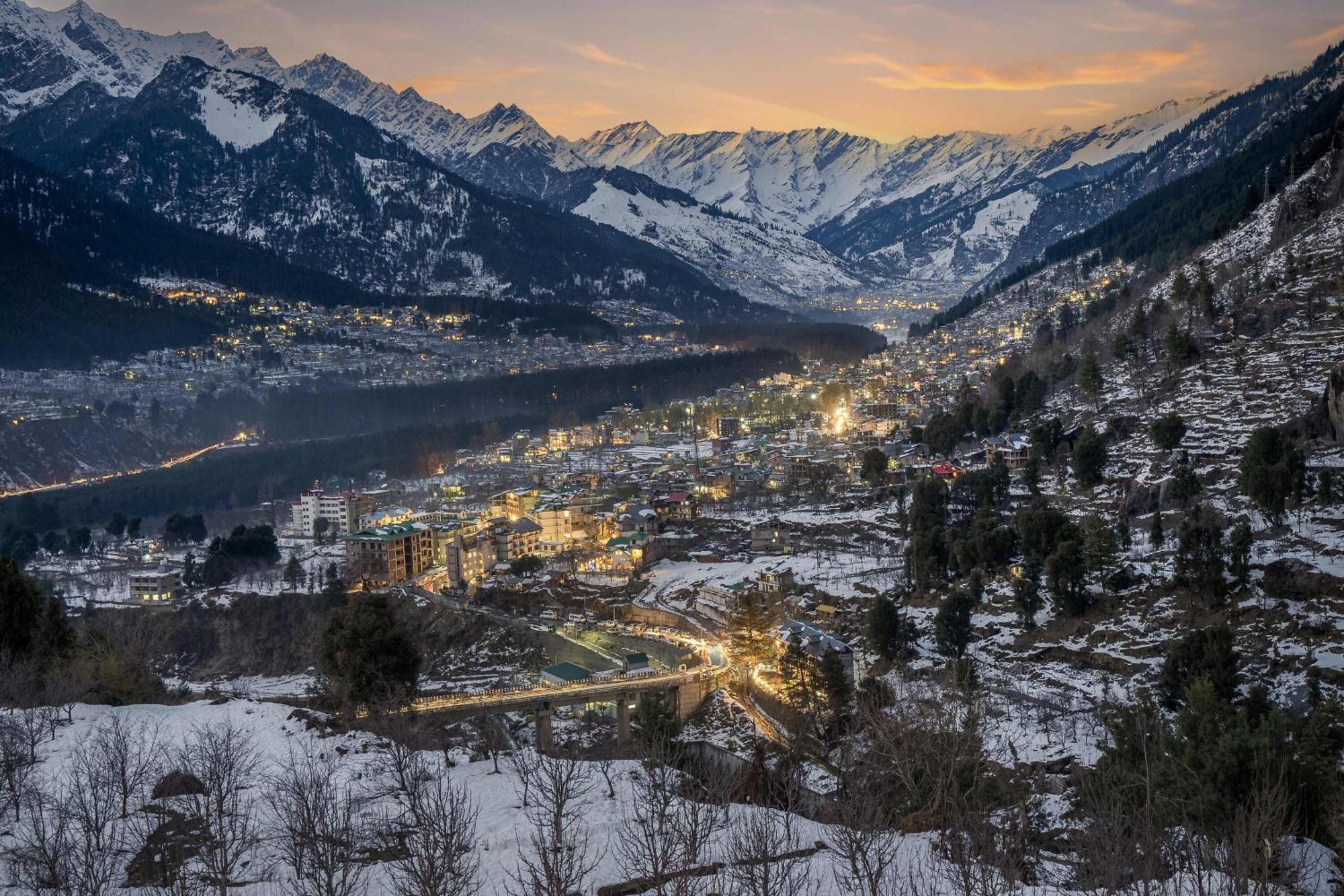 Echor Himalayan Heights Manali Hotel Exterior photo