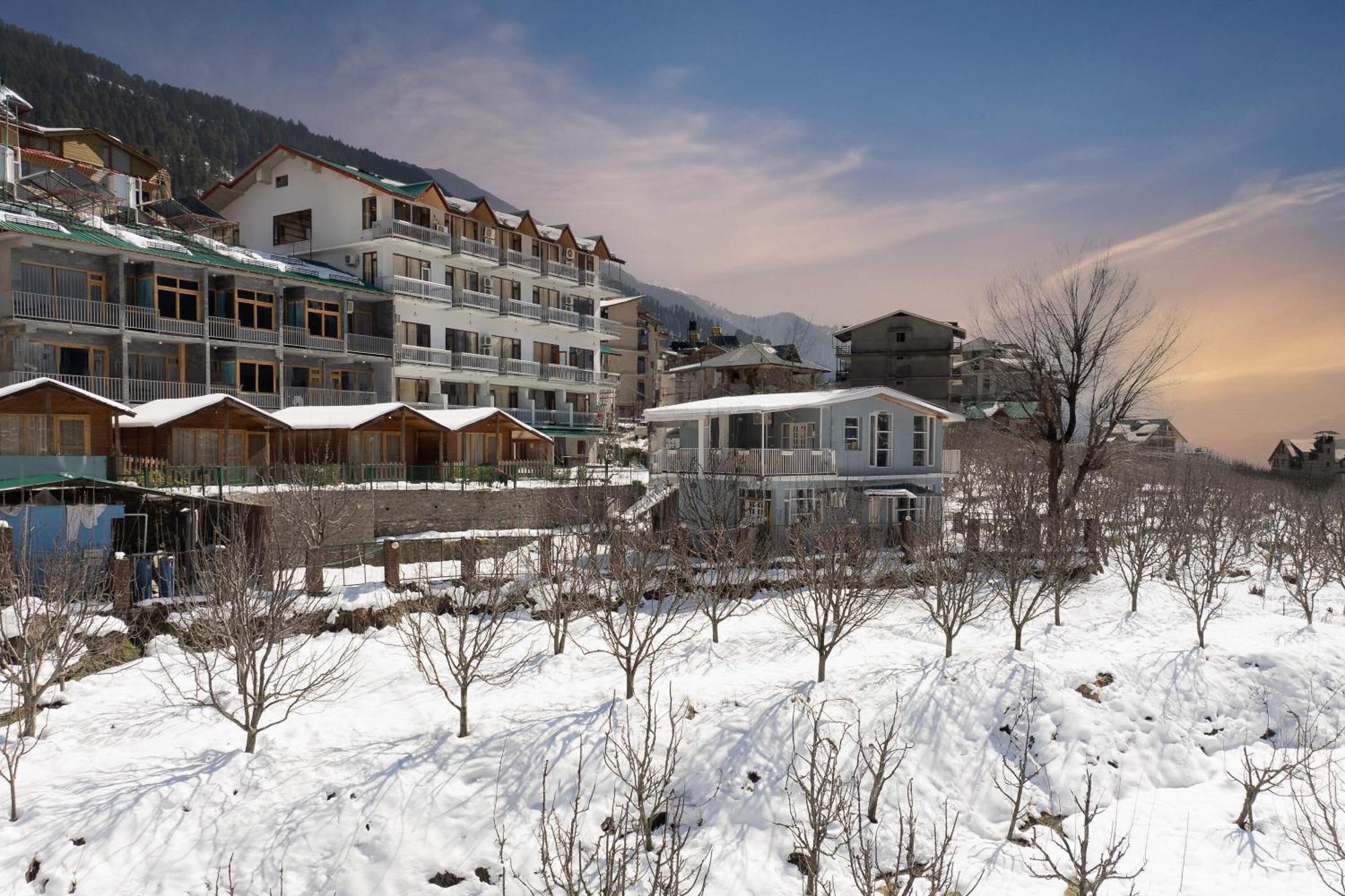 Echor Himalayan Heights Manali Hotel Exterior photo