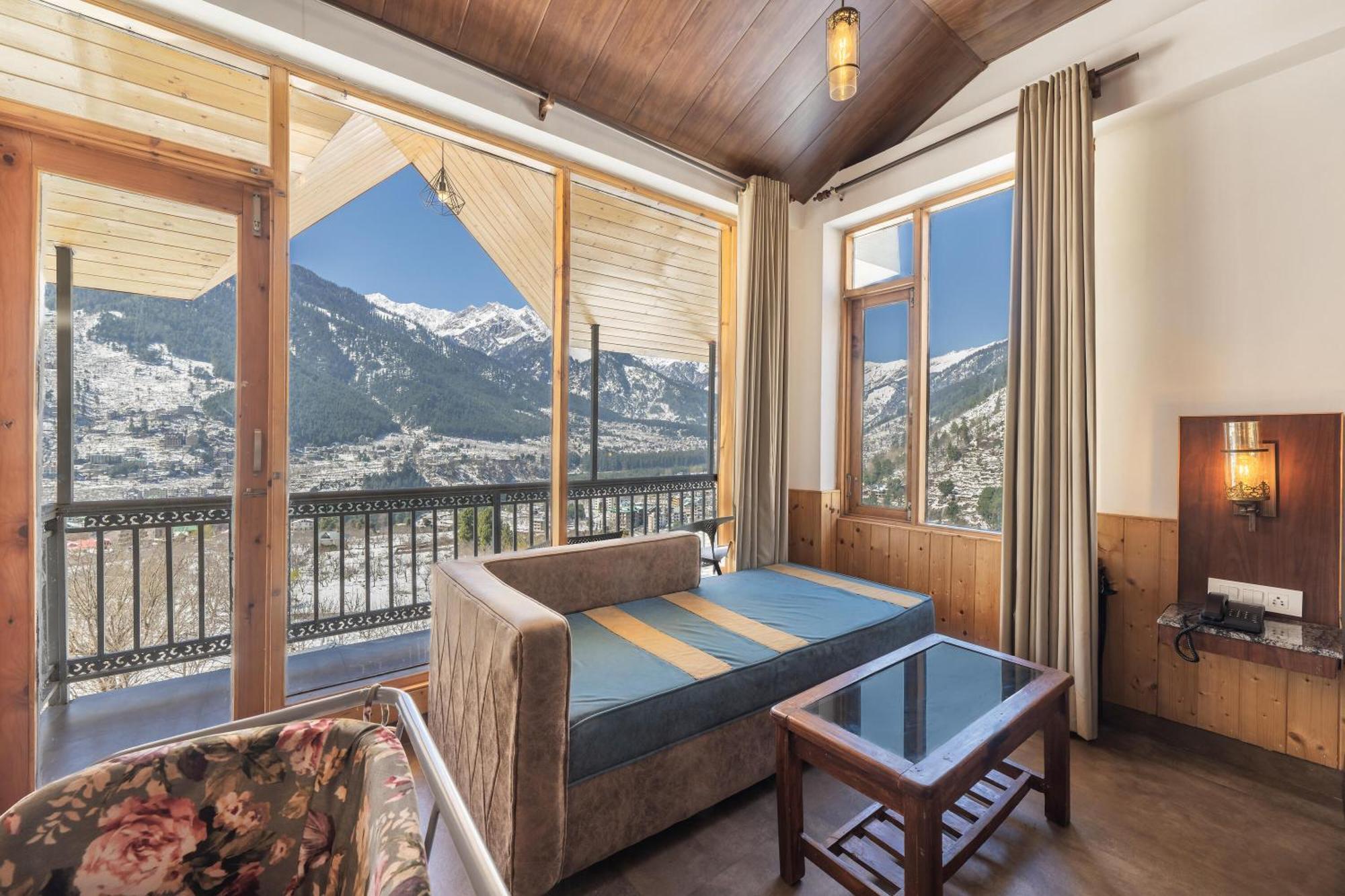 Echor Himalayan Heights Manali Hotel Exterior photo